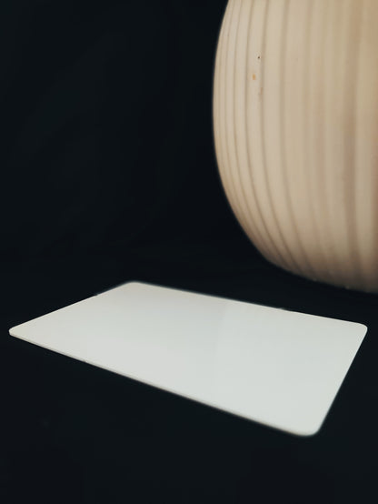 NFC Carte ALLWHITE – Pureté & Simplicité